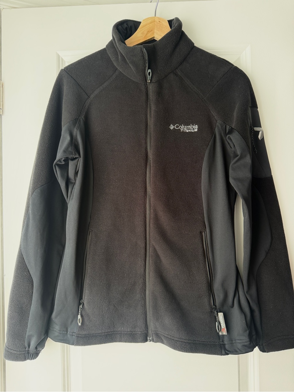Columbia Titanium Black Fleece Softshell Full Zip Jacket Size S